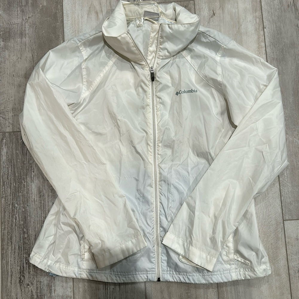 Women’s Columbia xl sports jacket wind breaker w/pull out hood switchback 3